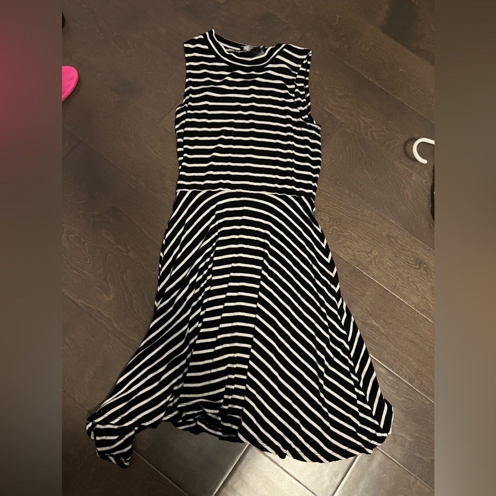 See You Monday dress size: M